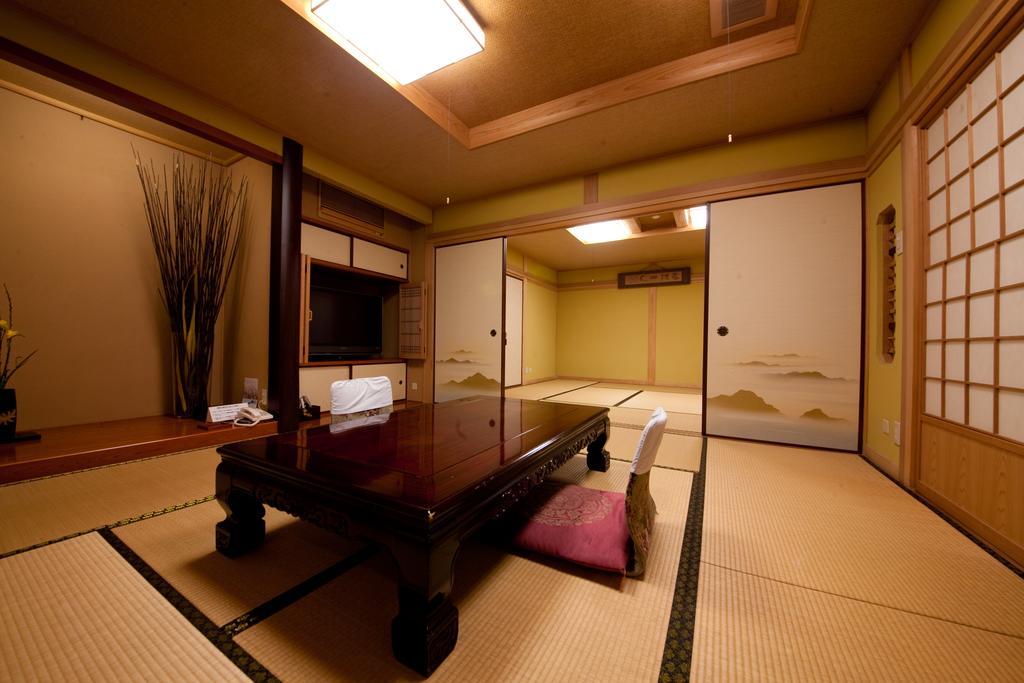 Ryokan Sennari (Adults Only) Beppu Bagian luar foto