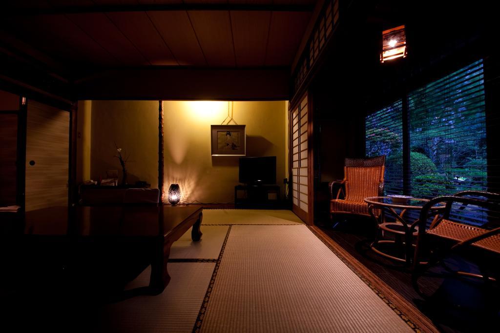 Ryokan Sennari (Adults Only) Beppu Bagian luar foto