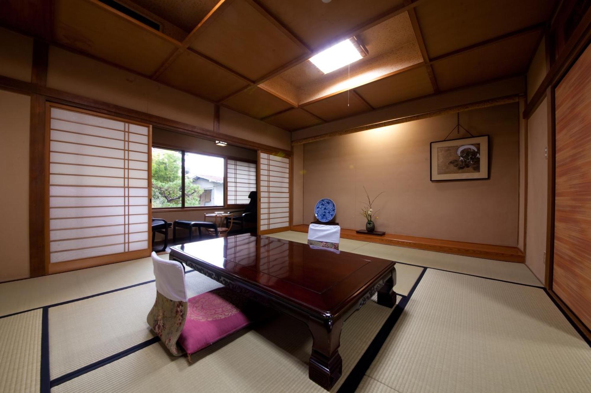 Ryokan Sennari (Adults Only) Beppu Ruang foto